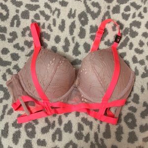 Very sexy cage Victoria’s Secret 36B bra nude